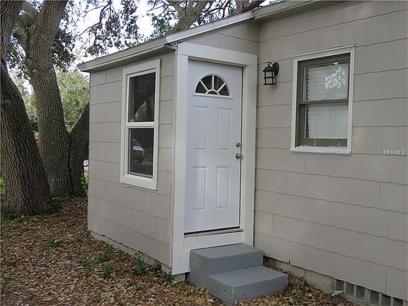 5th image of 4400 Burlington Ave N