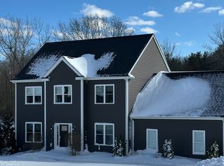 116 Beach St, Foxboro, MA 02035