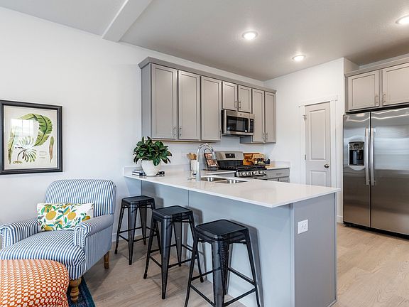 5th image of 71 Scenic Heights Rd #309