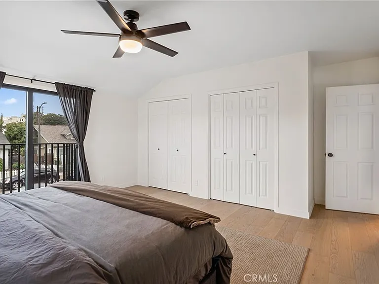 2428 Glyndon Ave — Photo 49