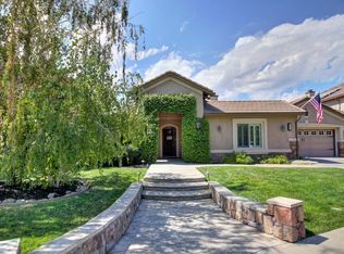 9975 Cortino Way, Elk Grove, CA 95757