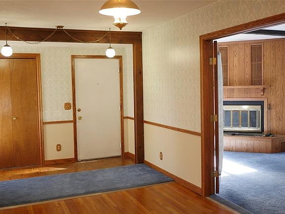 5th image of 1904 Yellowstone Ave