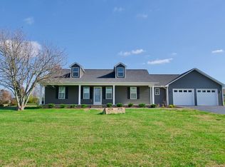 284 Locust Grove Rd, Cookeville, TN 38501