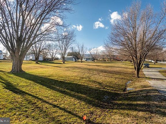 3rd image of Tbd McGaheysville Rd