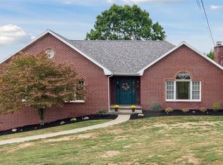 545 Hewitt Ave, Washington, PA 15301