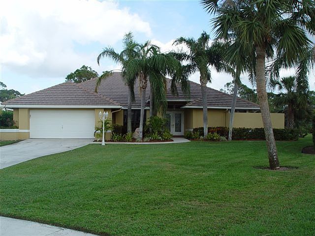5481 Old Mystic Court