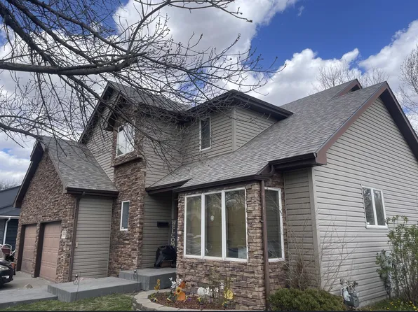 5736 NW 4th St, Lincoln, NE 68521