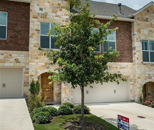 2nd image of 1217 Haven Ln #102