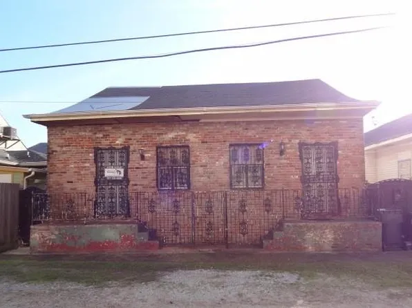 2010 Columbus St, New Orleans, LA 70116