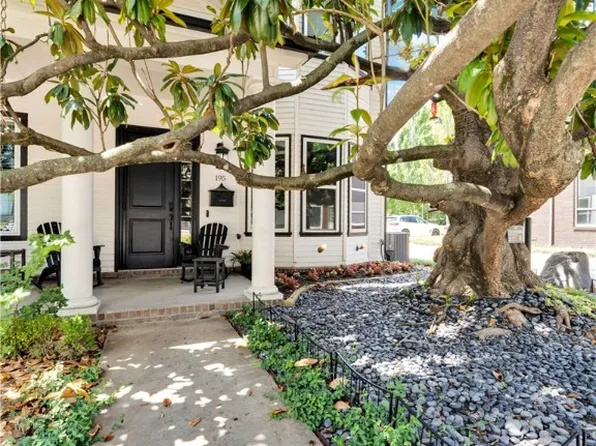 195 N Block Ave, Fayetteville, AR 72701