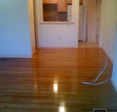 5th image of 36 Gardner St #4