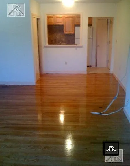 36 Gardner St #4 — Photo 5