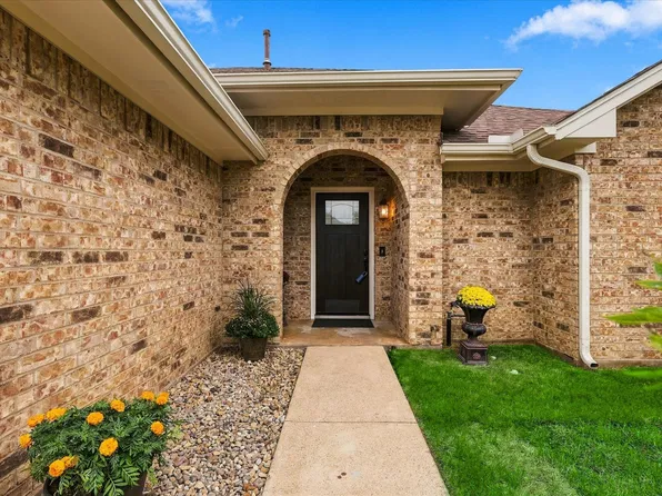 5216 Gaelic Ct, Denton, TX 76208