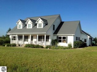 7868 E Longbranch Cir, Traverse City, MI 49684