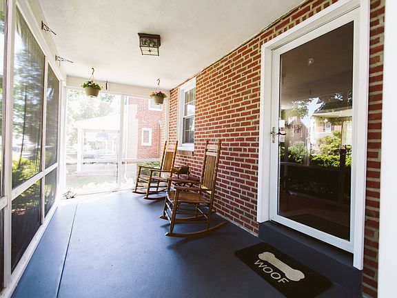 4th image of 148 Glentay Ave