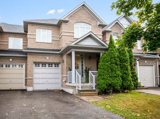 79 Watkins Glen Cres, Aurora, ON L4G 7S6
