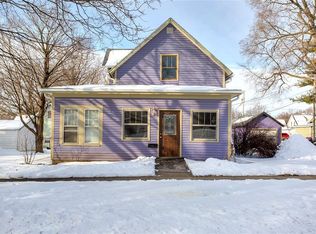 2328 E 8th St, Des Moines, IA 50316