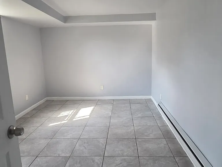 202 Brookdale Ave #2 — Photo 5