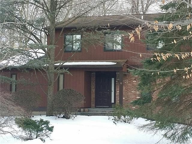 1st image of 16 Inverness Dr