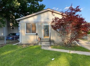 23024 Piper Ave, Eastpointe, MI 48021