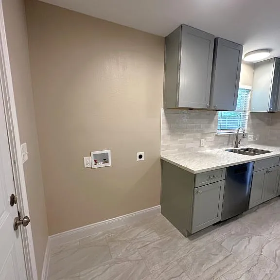 1209 Cordell St — Photo 3