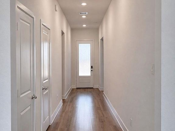 3rd image of 29331 Meadowcreek Hill Dr
