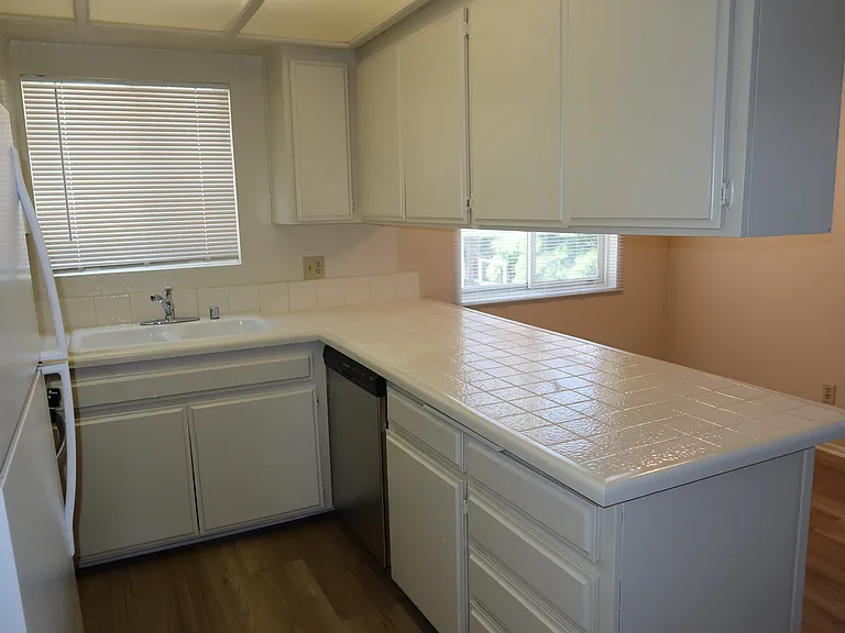 10753 Lawler St #6 — Photo 5