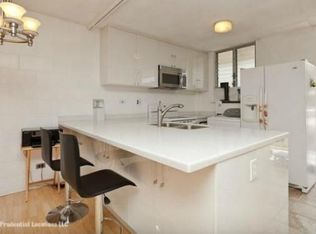 1716 Keeaumoku St APT 505, Honolulu, HI 96822