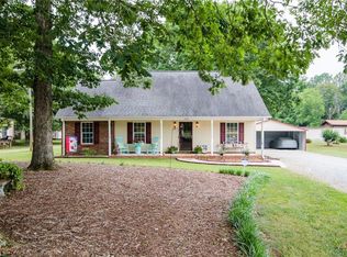 4927 Old Edgar Rd, Sophia, NC 27350