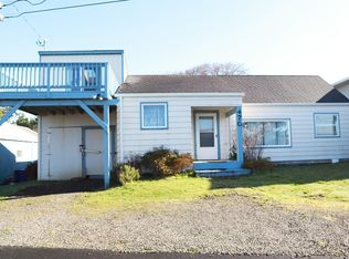 470 SW Coast Hwy, Depoe Bay, OR 97341