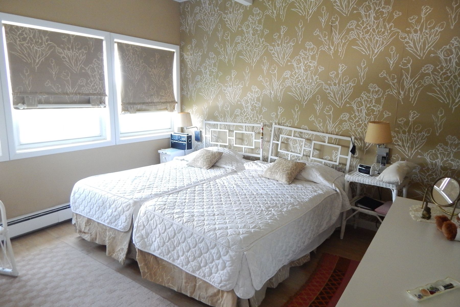 35 Library Ave, Harbor House Unit 4 N, Westhampton Beach, NY 11978