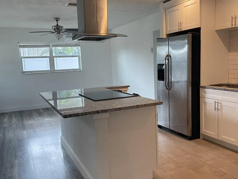 4723 W Fairview Hts — Photo 14