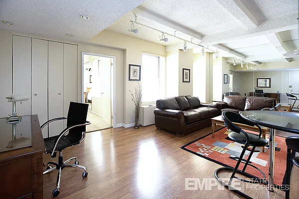 Rented by Empire State Properties | media 2