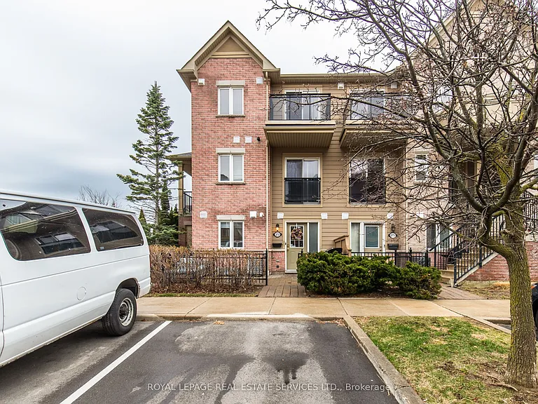 4975 Southampton Dr #272 — Photo 3