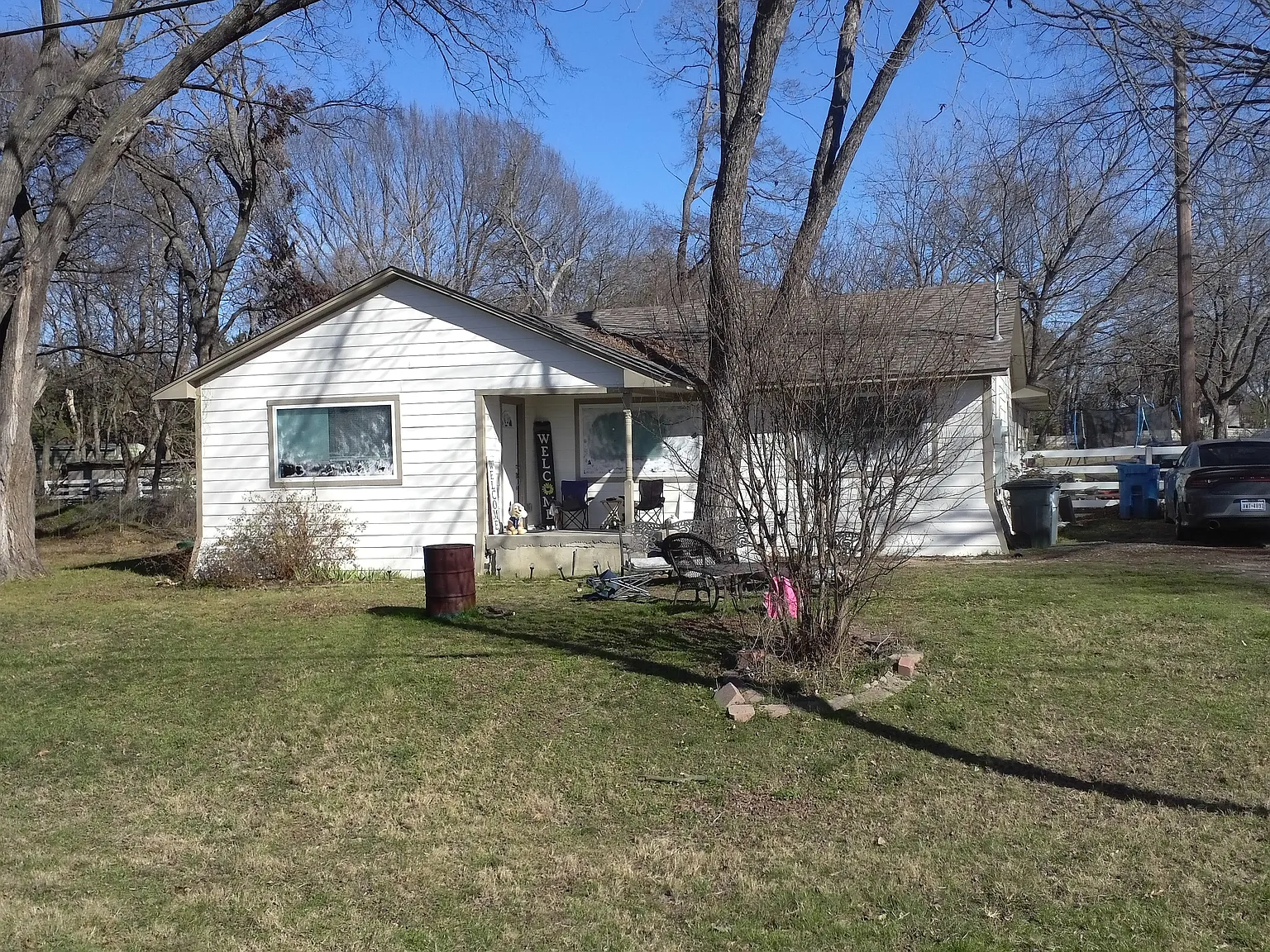 438 Polly Rd — Photo 1