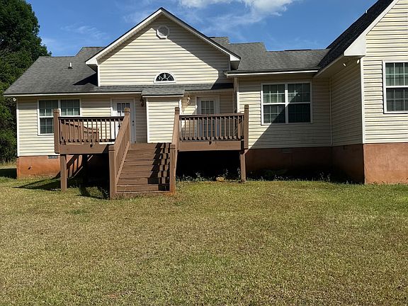 4th image of 105 Nealys Way