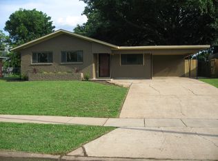 2608 Douglas Dr, Bossier City, LA 71111