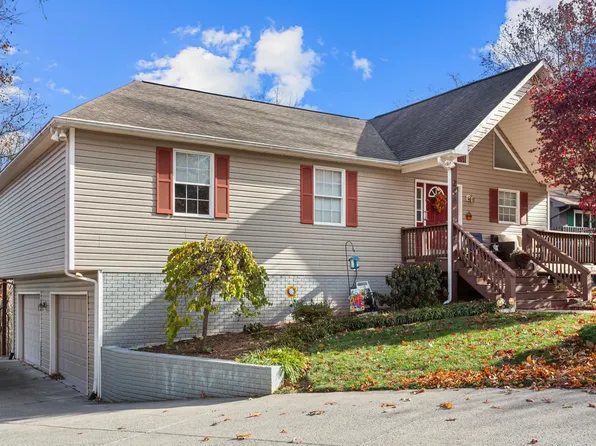 246 Jessamine Pl, McGaheysville, VA 22840