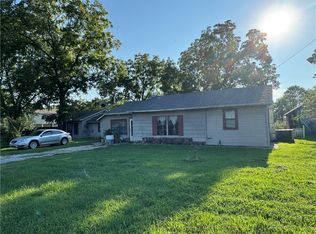 2184/2214 S State Line Rd, Watts, OK 74964