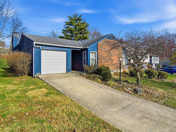 3rd image of 7178 Honeywood Ct