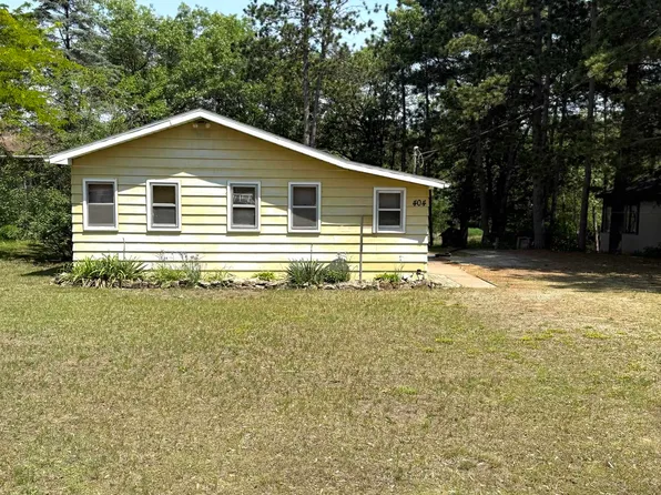 404 Lakeshore Dr, Avoca, WI 53506