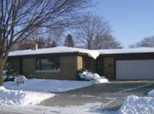 2104 N Viola St, Appleton, WI 54911