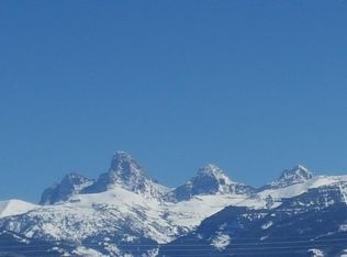 2901 W 4000 N, Tetonia, ID 83452