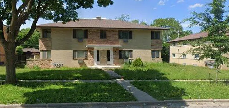 8606 W Congress St #3