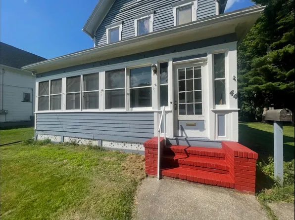 44 Pollard Ave, Rochester, NY 14612