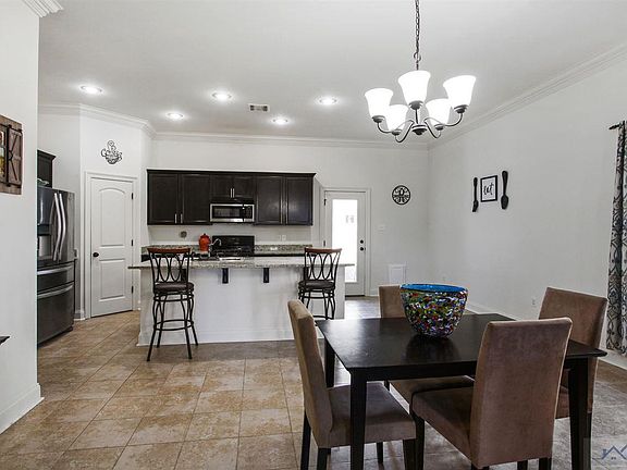 5th image of 126 Copperfield Ct