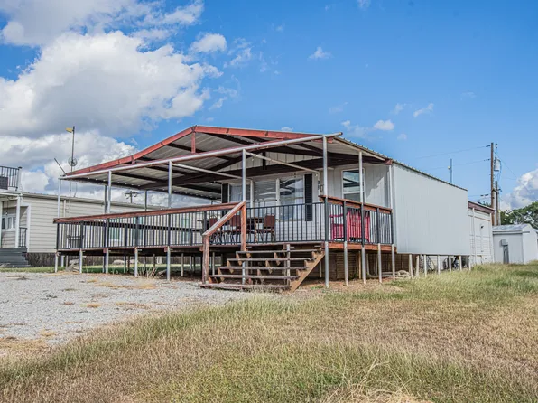 2334 Sanbar Rd #98, Graford, TX 76449