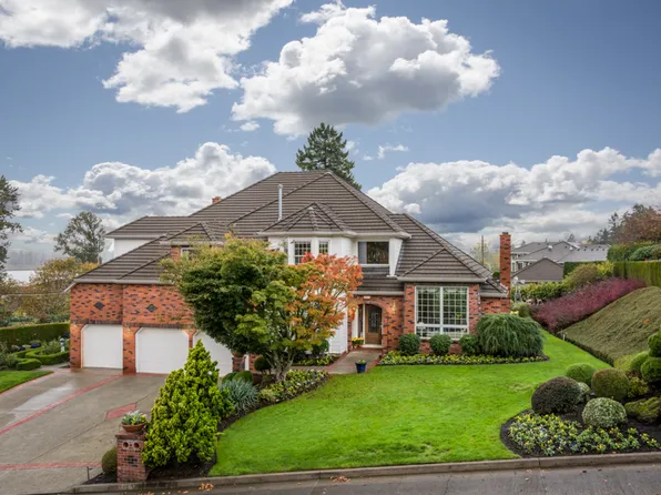 3810 SE Rivercrest Ave, Vancouver, WA 98683