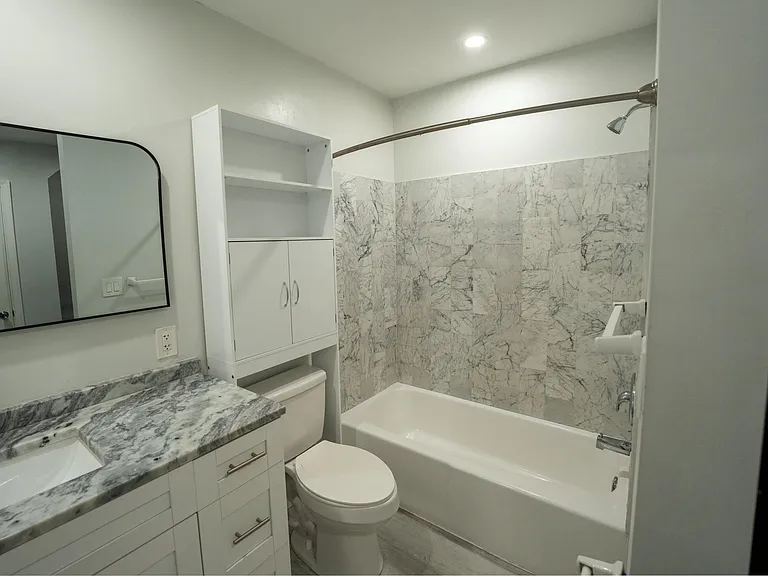 6231 Bay Club Dr #4 — Photo 13
