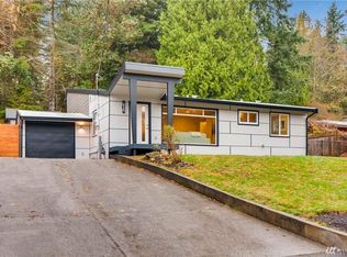 16701 10th Ave NE, Seattle, WA 98155